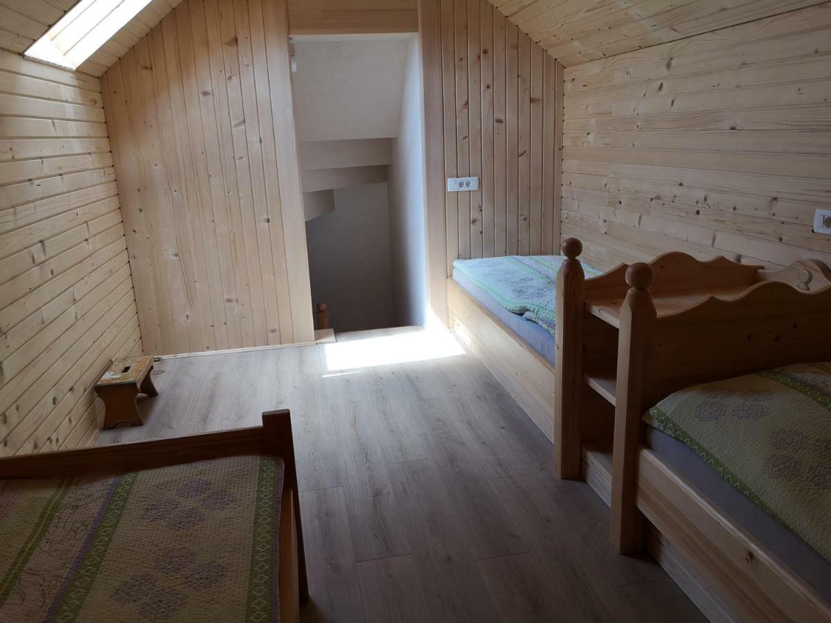 Apartments Trebusak Лазе-в-Тухинью Экстерьер фото